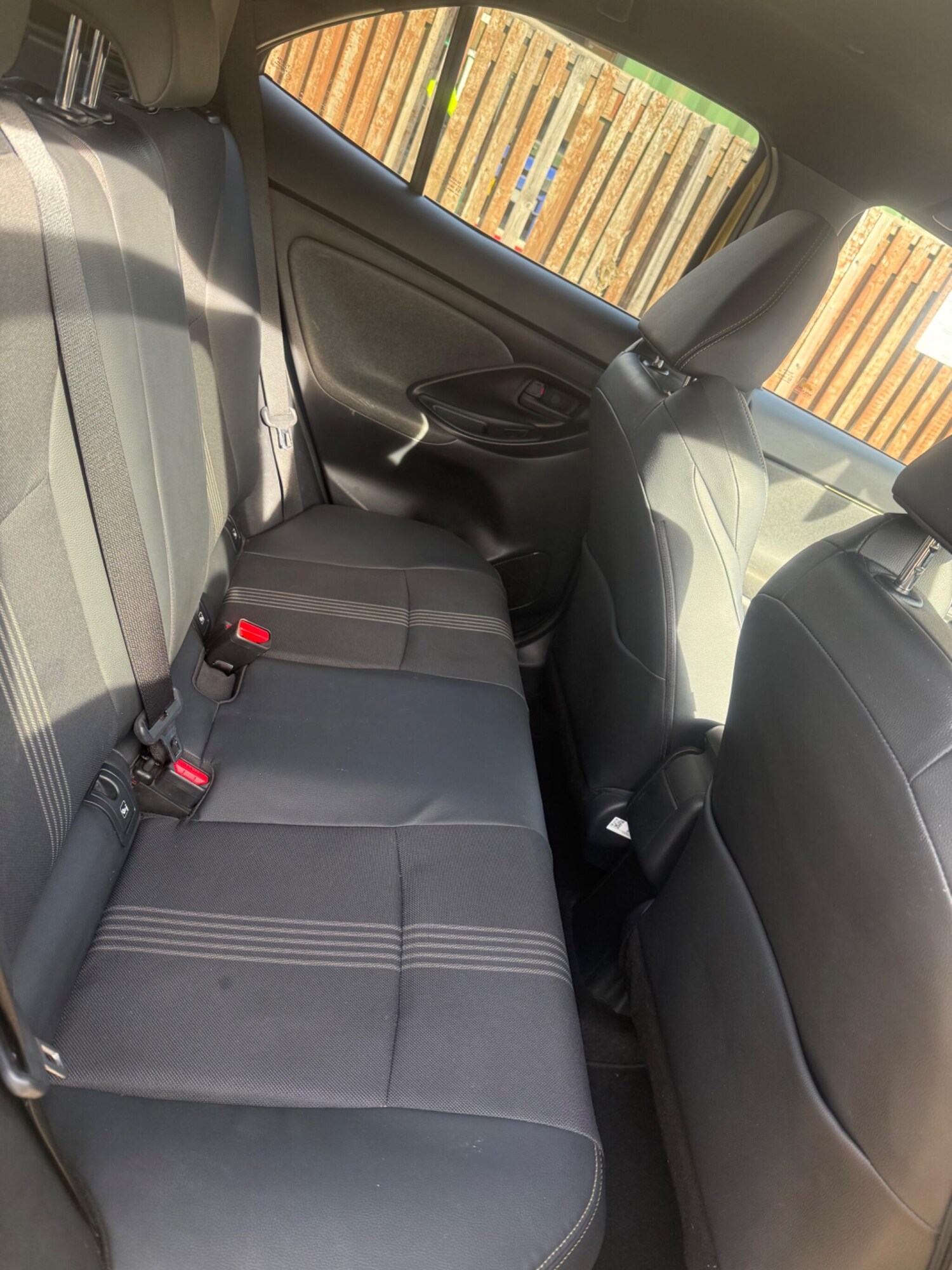 Used Toyota Yaris Cross 2022 for sale - 77639433: Photo 20