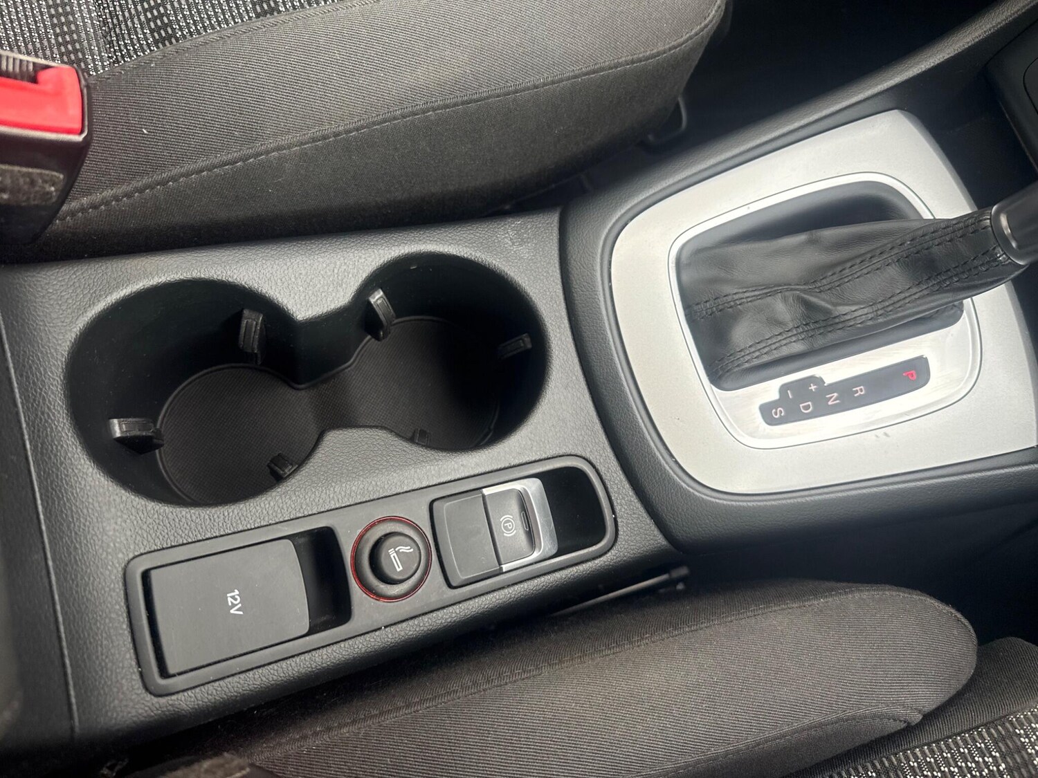 Used Audi Q3 2015 for sale - 78069736: Photo 14