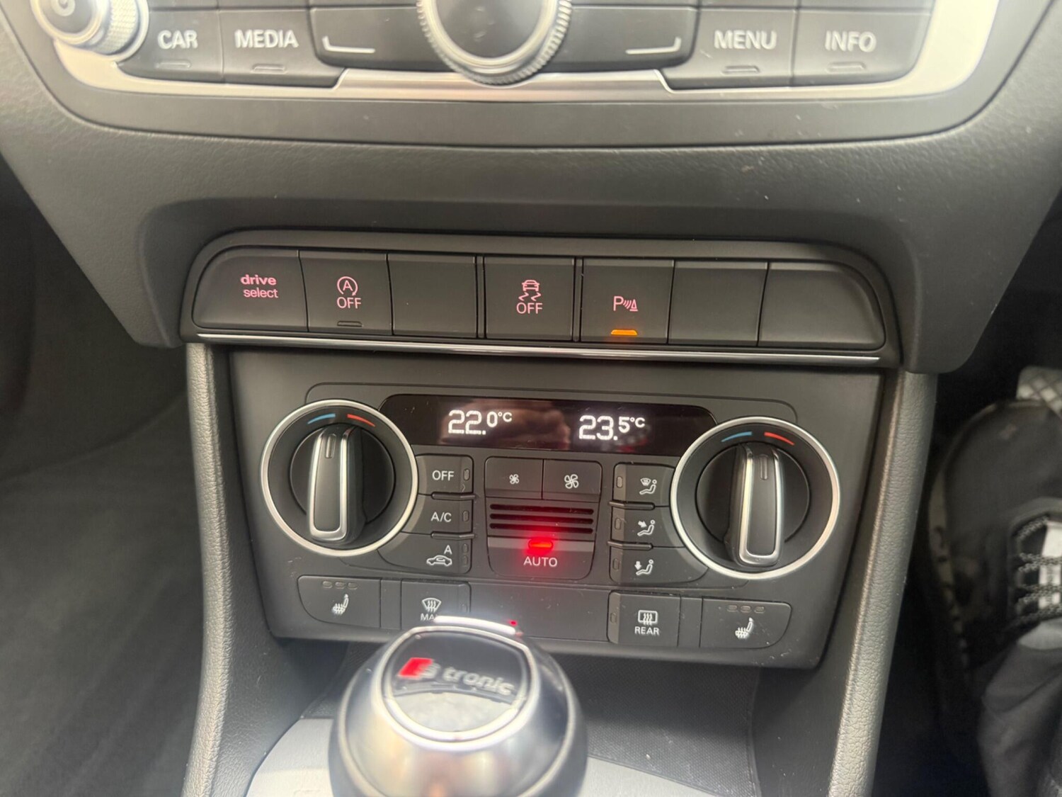 Used Audi Q3 2015 for sale - 78069736: Photo 20