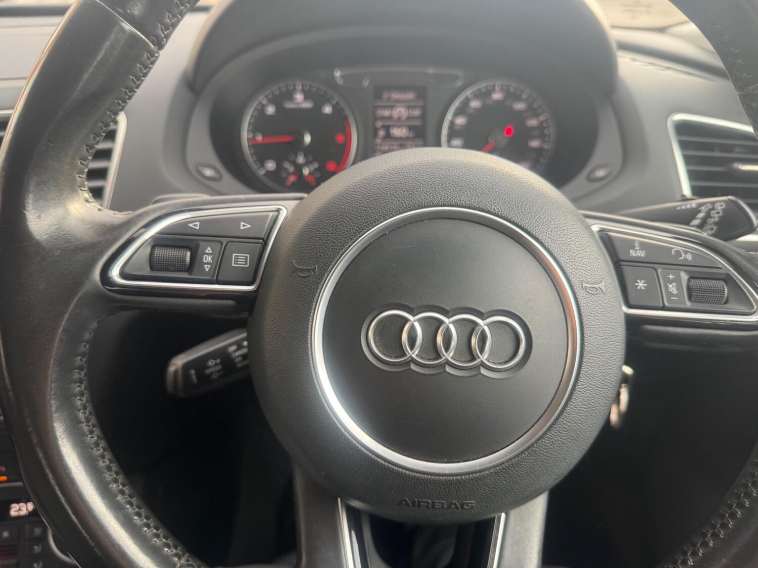 Used Audi Q3 2015 for sale - 78069736: Photo 25