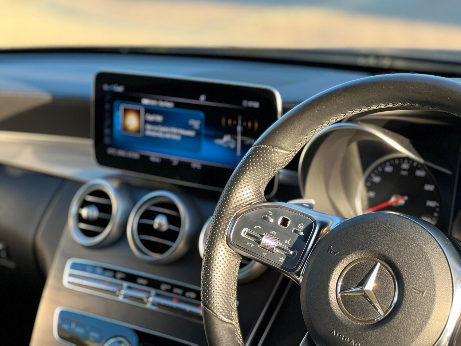 Used Mercedes-Benz C Class 2019 for sale - 77639452: Photo 10