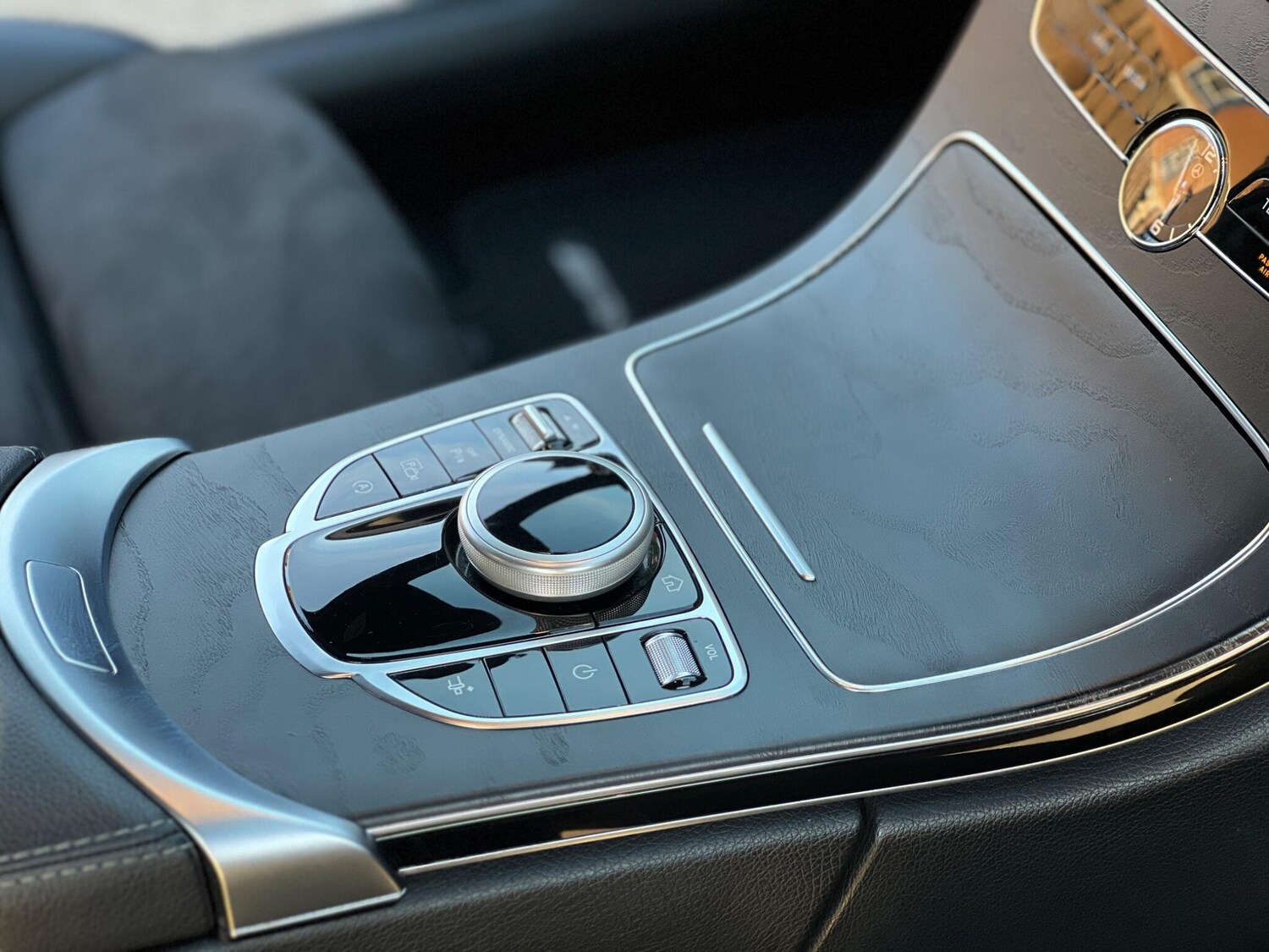 Used Mercedes-Benz C Class 2019 for sale - 77639452: Photo 17