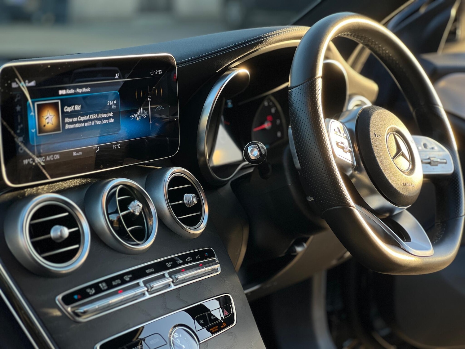 Used Mercedes-Benz C Class 2019 for sale - 77639452: Photo 8