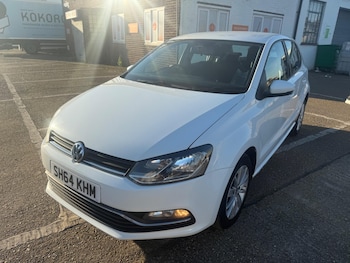 Used Volkswagen Polo 2014 for sale - 78134842: Photo