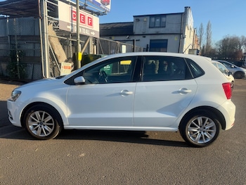 Used Volkswagen Polo 2014 for sale - 78134842: Photo