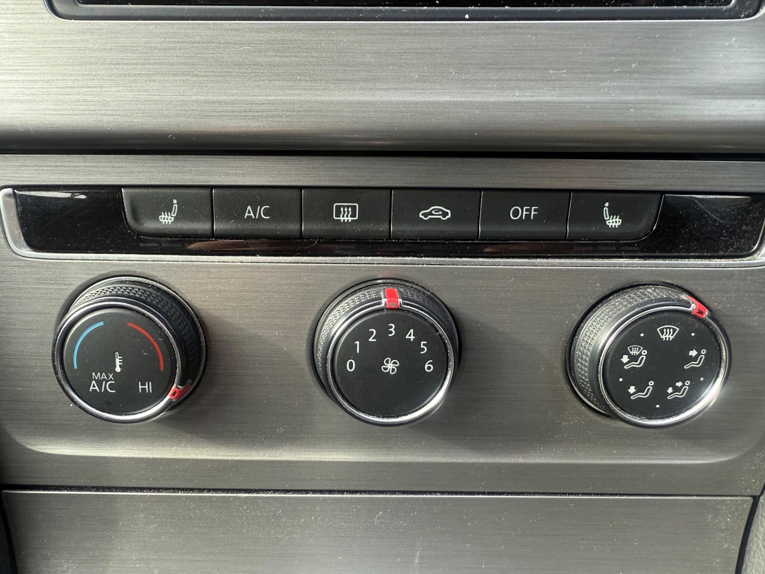 Used Volkswagen Golf 2016 for sale - 77639437: Photo 21