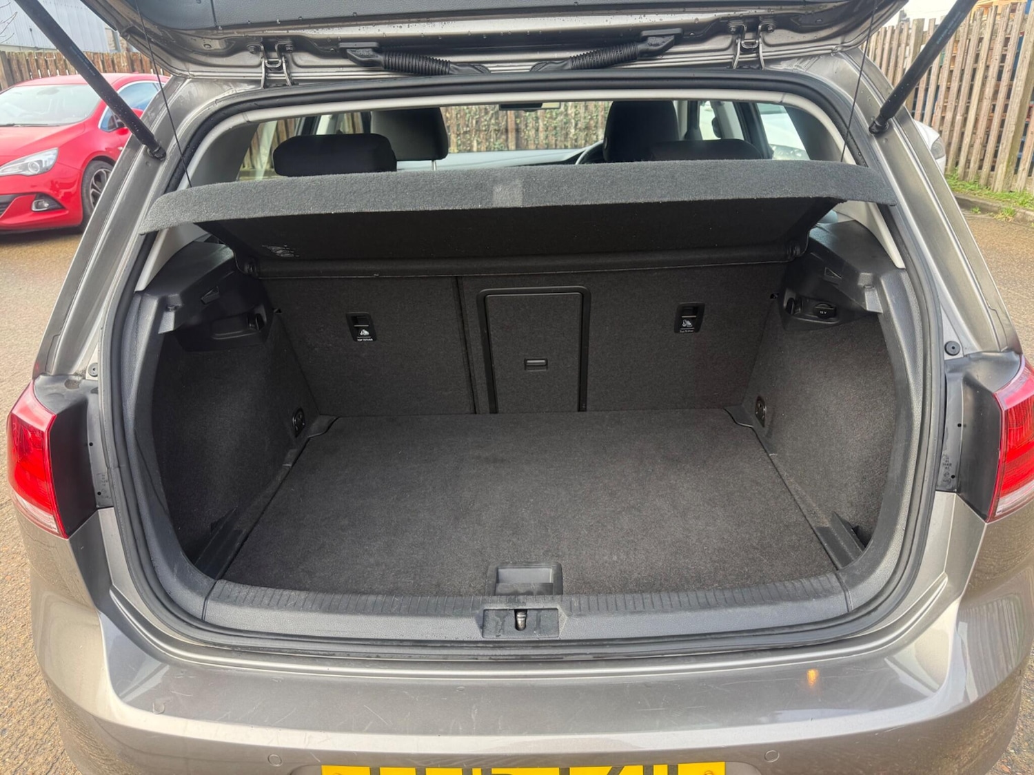 Used Volkswagen Golf 2016 for sale - 77639437: Photo 29