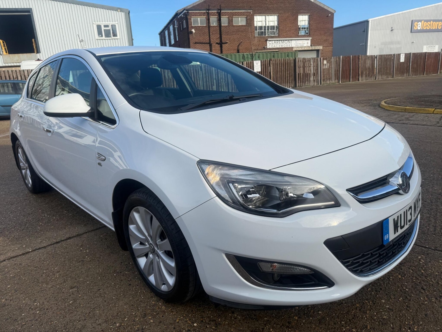 Used Vauxhall Astra 2013 for sale - 77639431: Photo 5