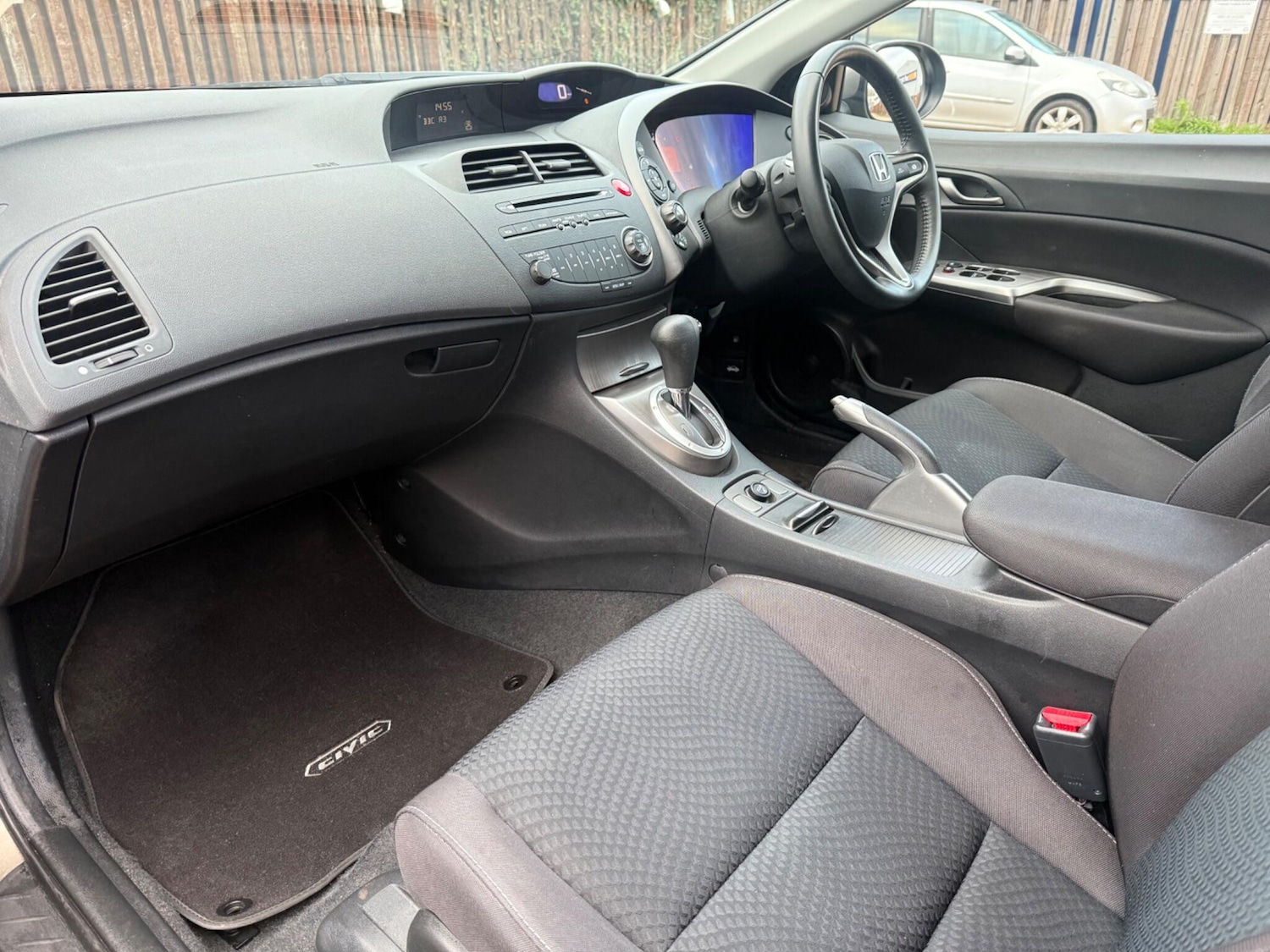 Used Honda Civic 2009 for sale - 77639459: Photo 18