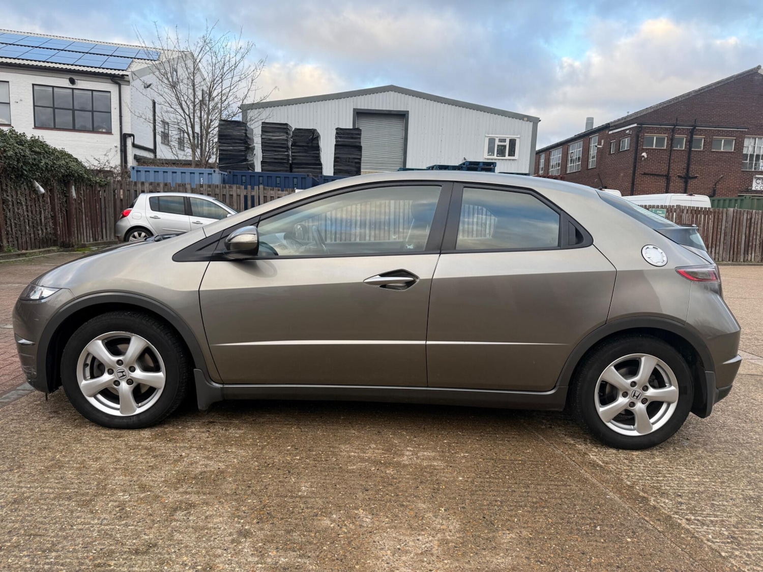 Used Honda Civic 2009 for sale - 77639459: Photo 6