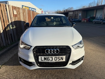 (63) - 1.4 TFSI S line Style Edition S Tronic Euro 5 (s/s) 3dr