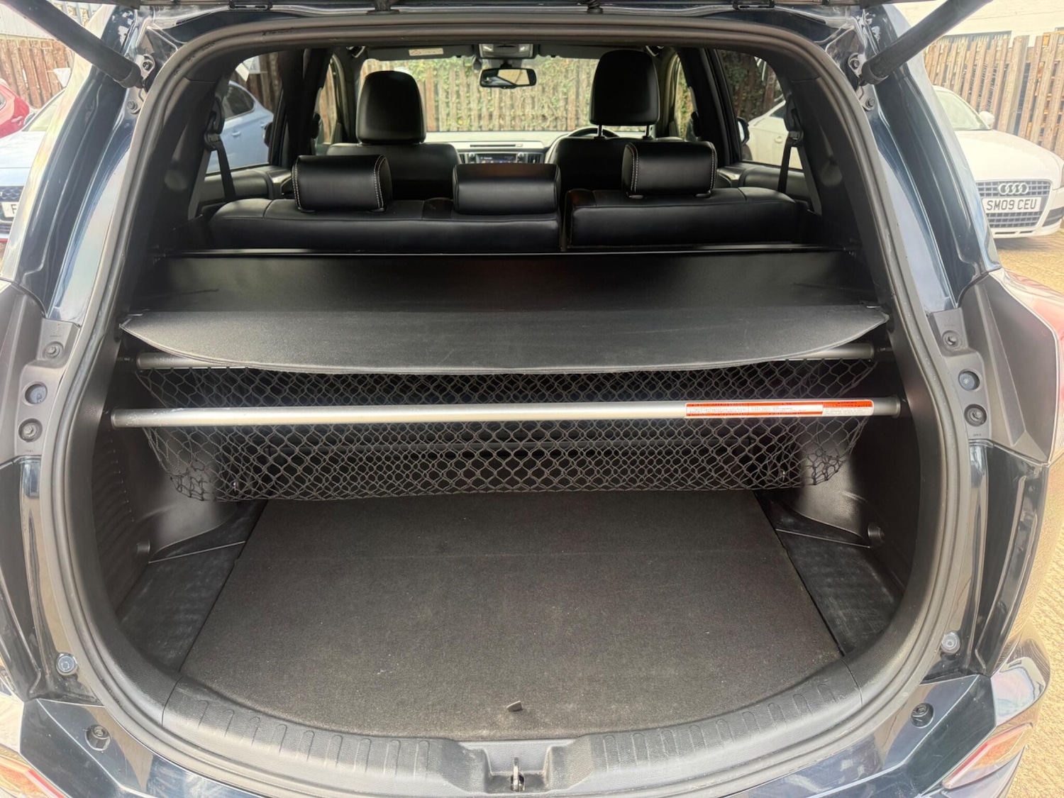 Used Toyota RAV4 for sale - 77820048: Photo 36