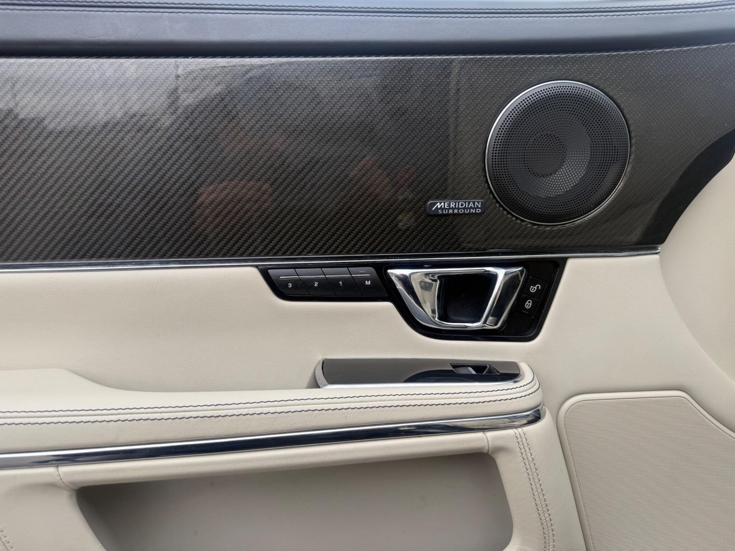 Used Jaguar XJ 2013 for sale - 77639435: Photo 47