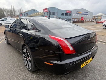 Used Jaguar XJ 2013 for sale - 77639435: Photo