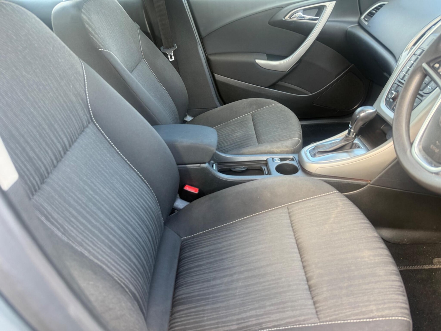 Used Vauxhall Astra 2011 for sale - 78219532: Photo 17