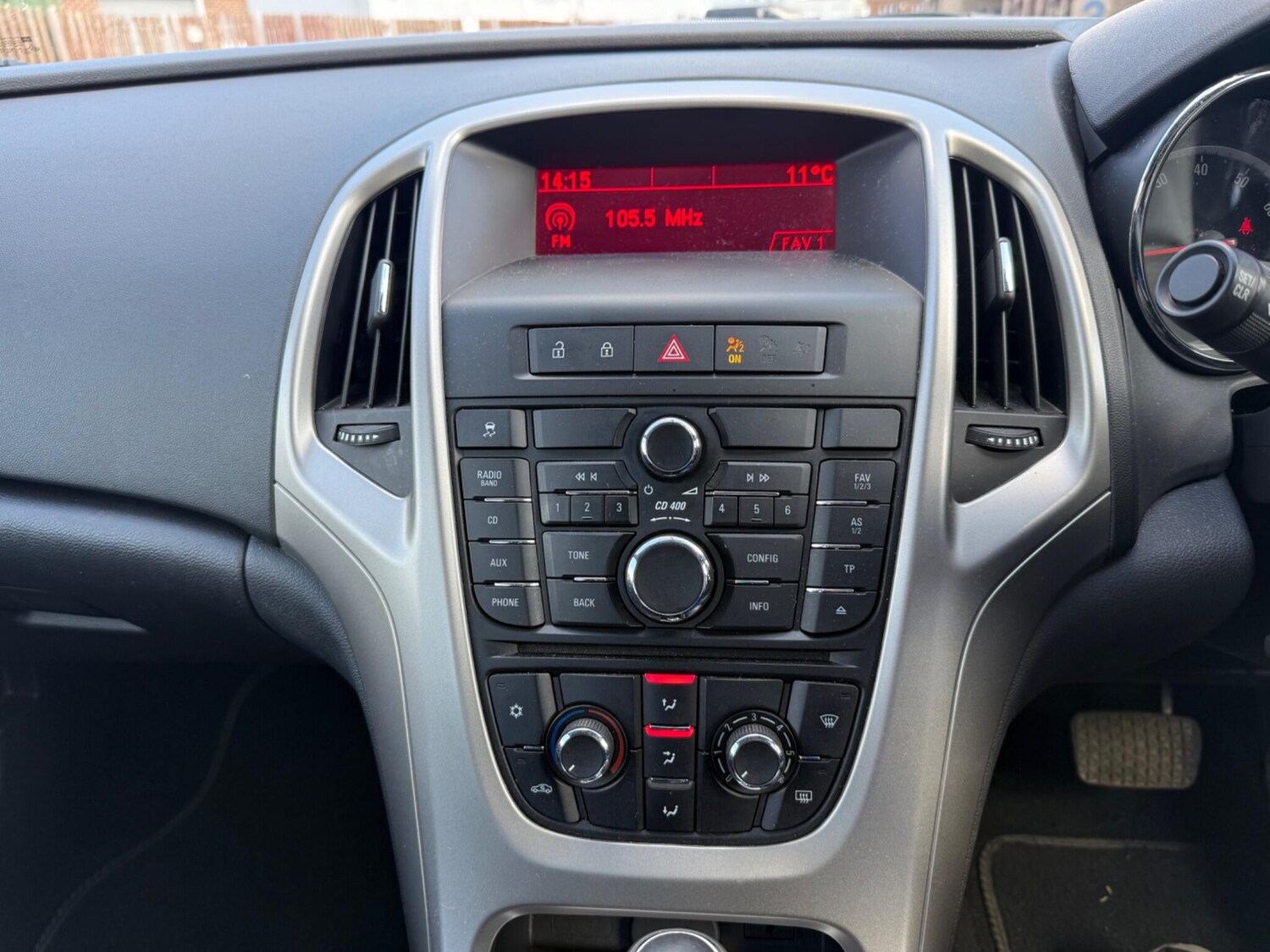 Used Vauxhall Astra 2011 for sale - 78219532: Photo 22