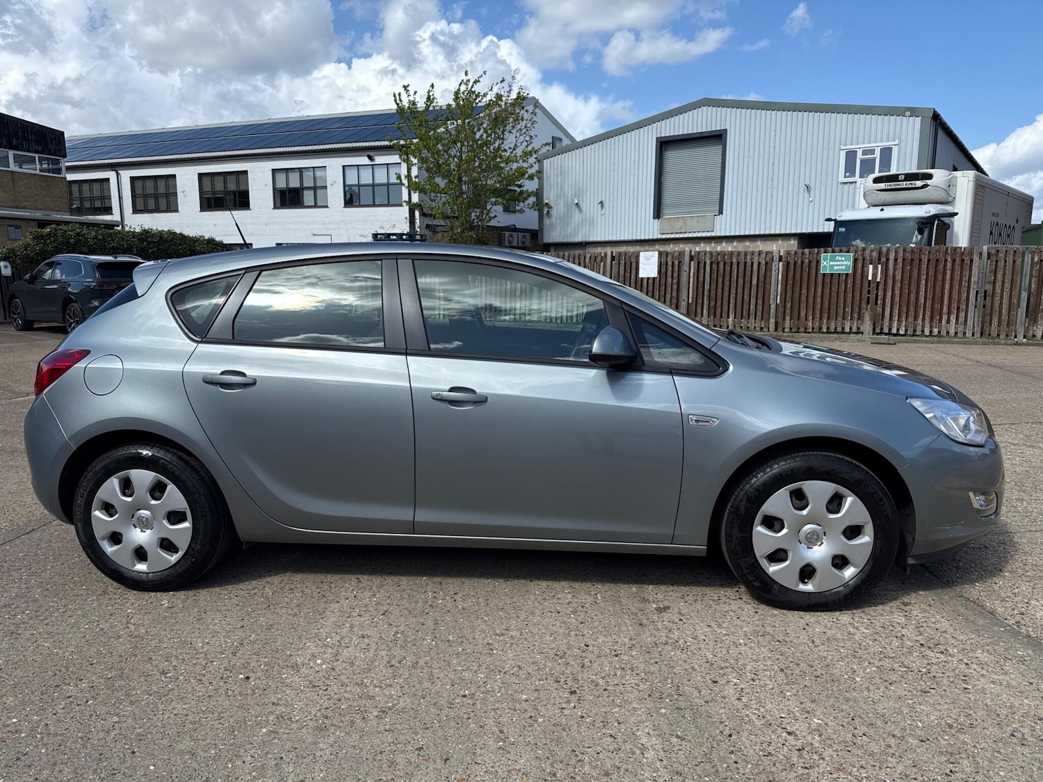 Used Vauxhall Astra 2011 for sale - 78219532: Photo 8