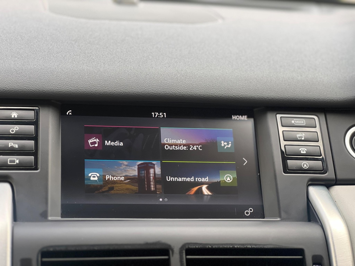 Used Land Rover Discovery Sport 2019 for sale - 77639456: Photo 32