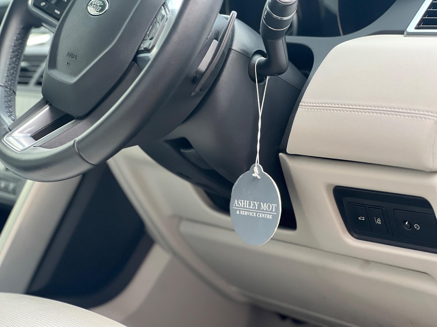 Used Land Rover Discovery Sport 2019 for sale - 77639456: Photo 44