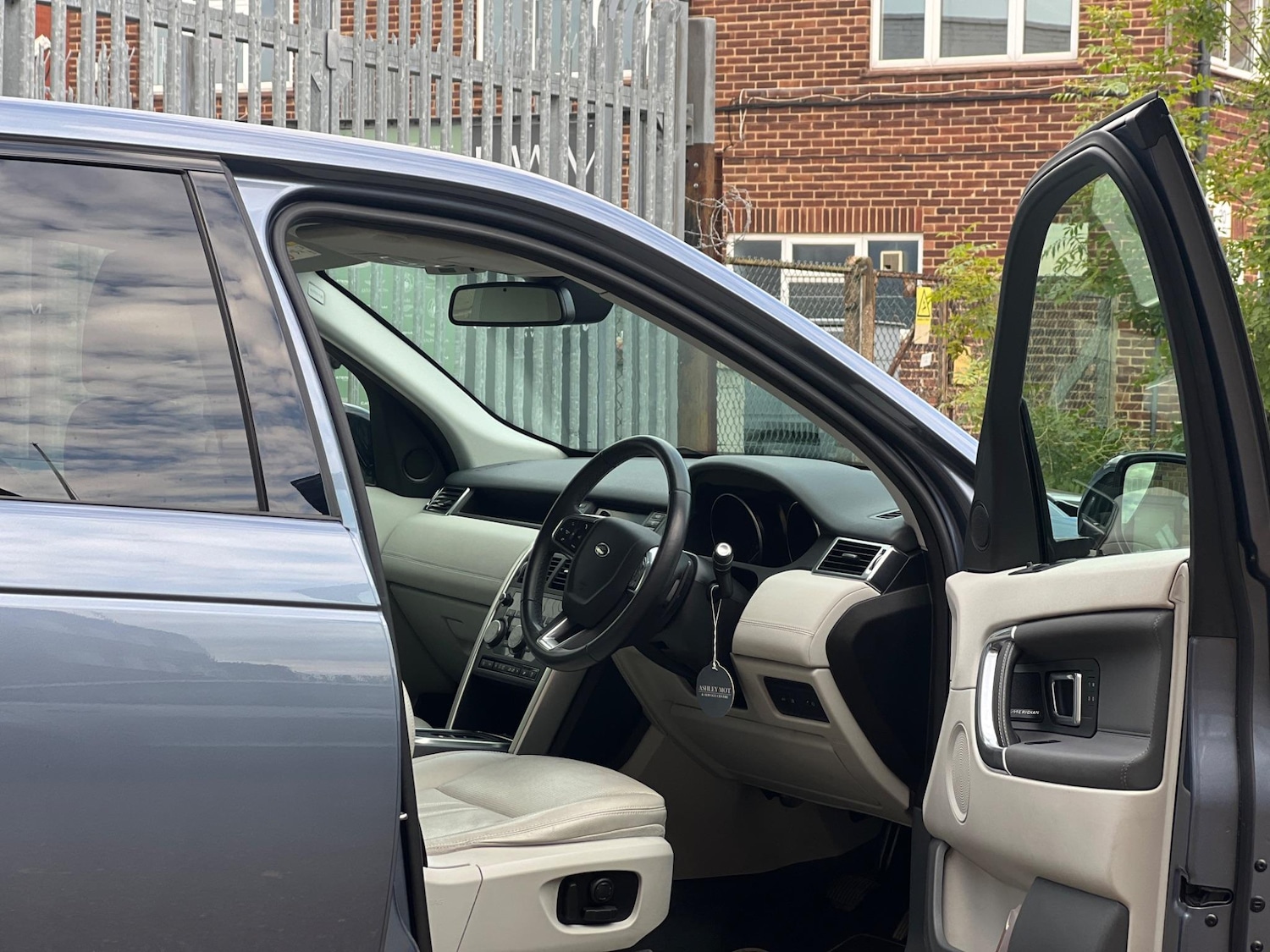 Used Land Rover Discovery Sport 2019 for sale - 77639456: Photo 45