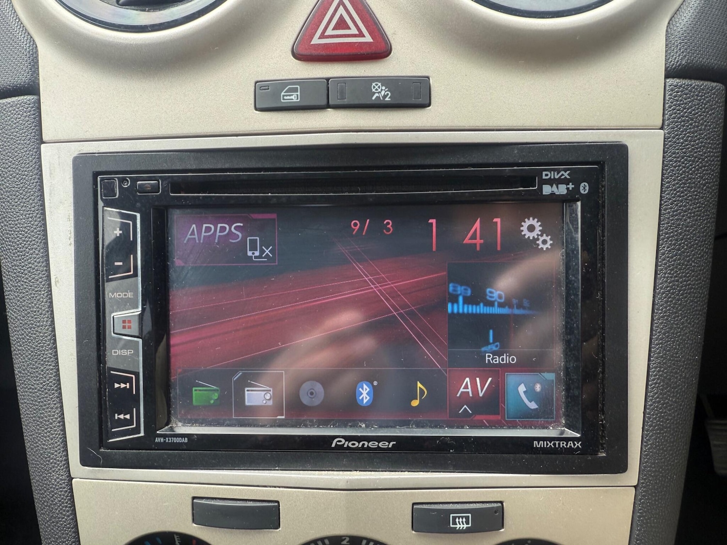 Used Vauxhall Corsa 2010 for sale - 77804959: Photo 15