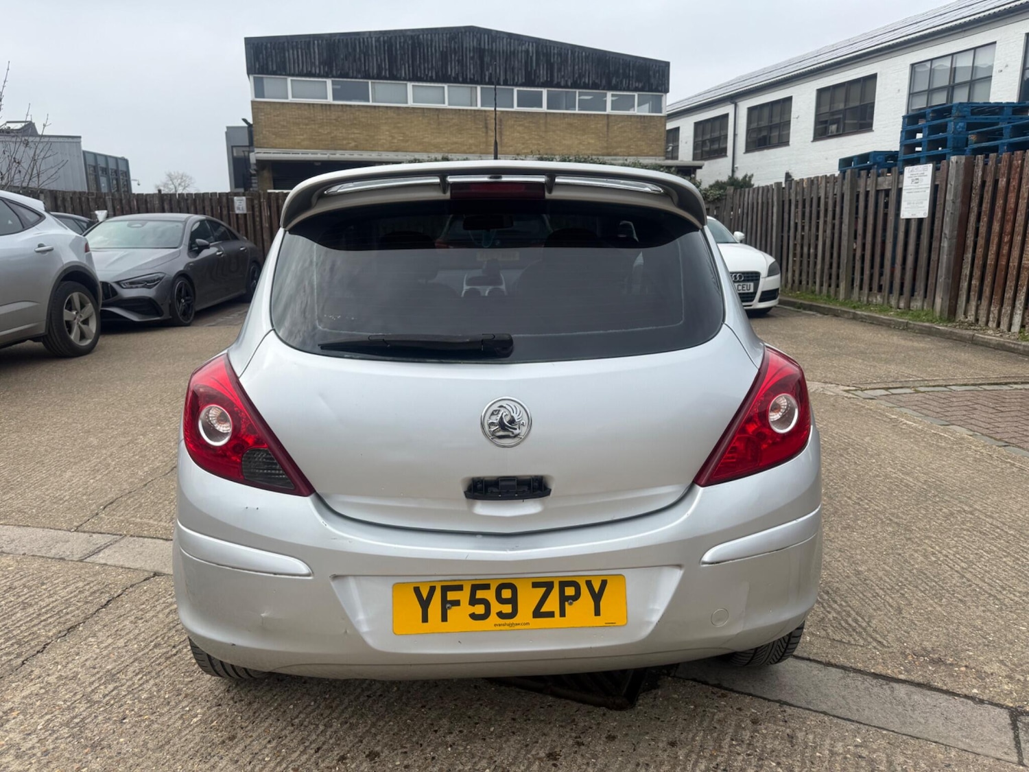 Used Vauxhall Corsa 2010 for sale - 77804959: Photo 6