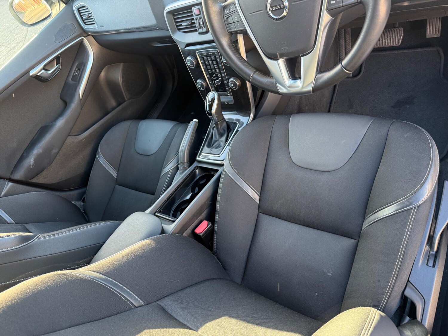 Used Volvo V40 2019 for sale - 77639453: Photo 10