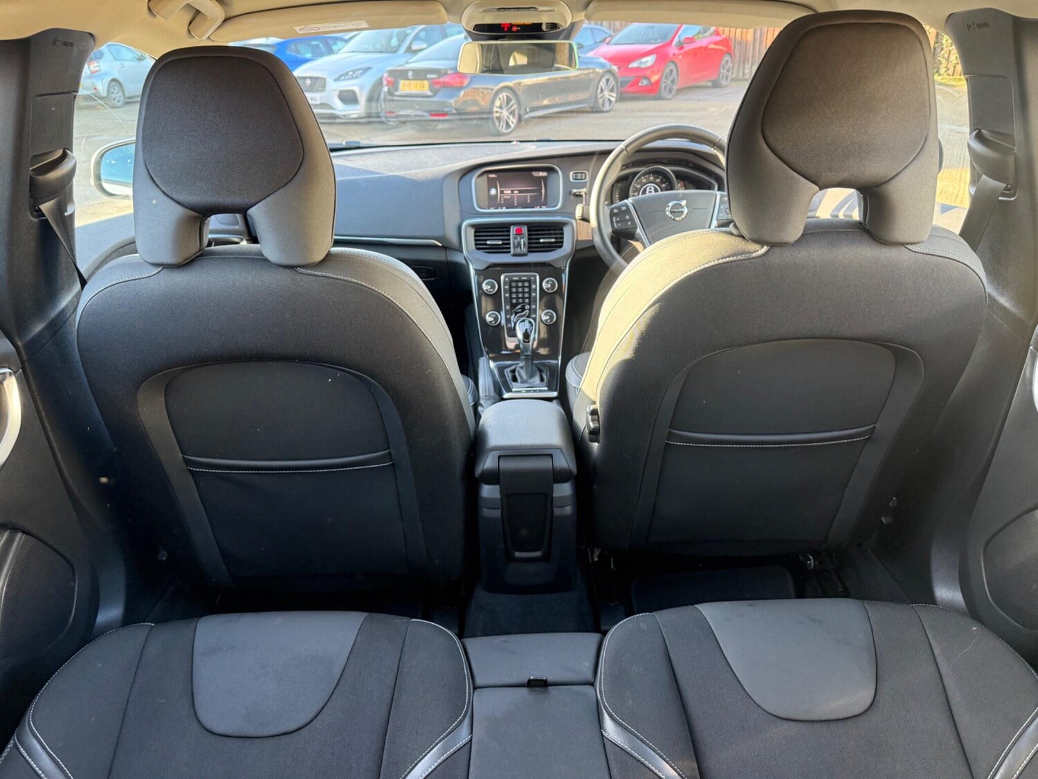 Used Volvo V40 2019 for sale - 77639453: Photo 17