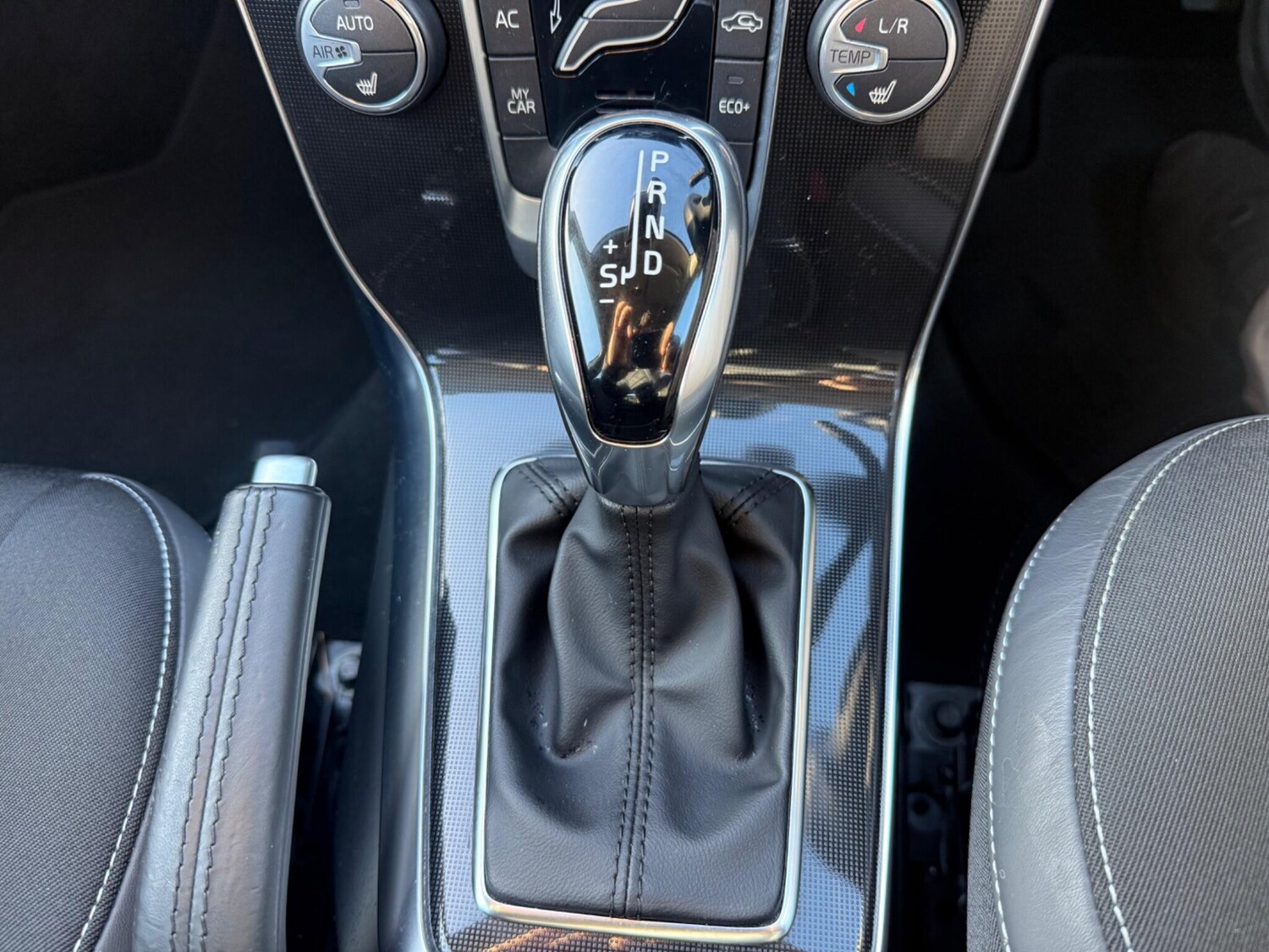 Used Volvo V40 2019 for sale - 77639453: Photo 23