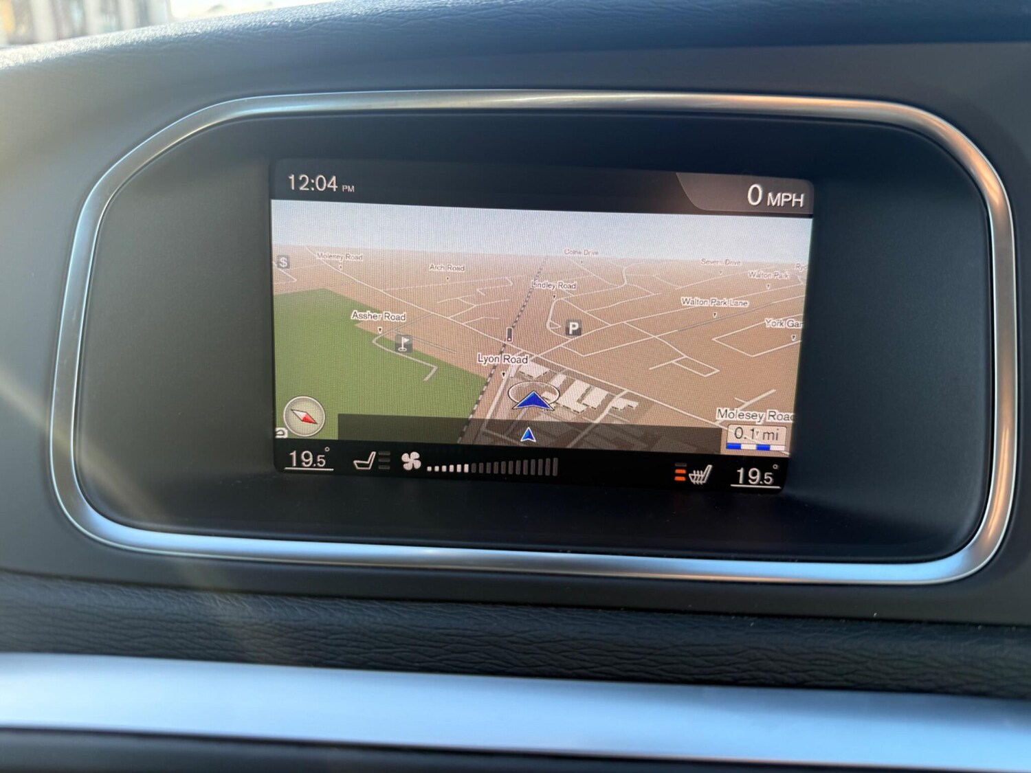 Used Volvo V40 2019 for sale - 77639453: Photo 25