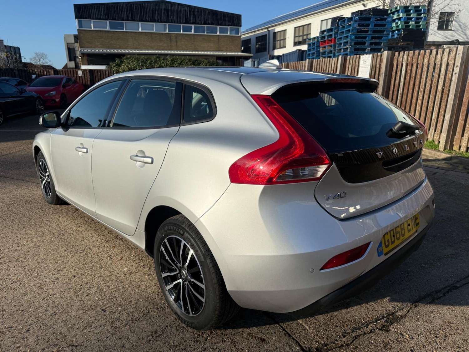 Used Volvo V40 2019 for sale - 77639453: Photo 5