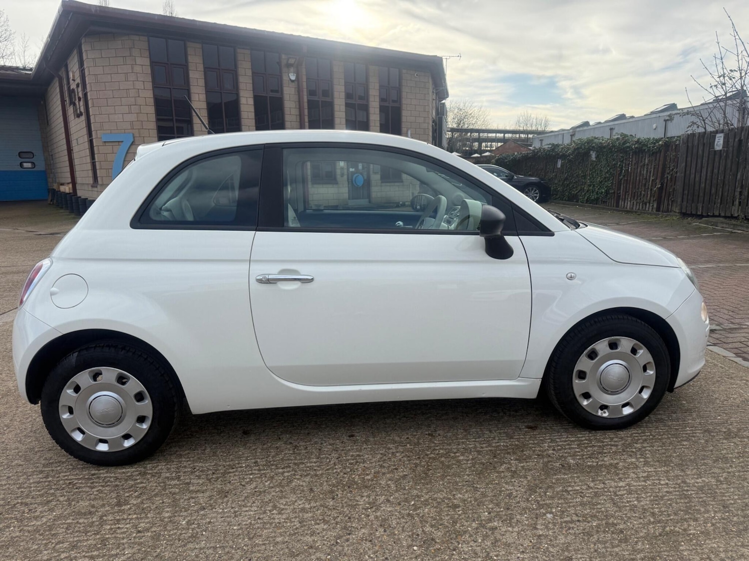 Used Fiat 500 2011 for sale - 77639462: Photo 7