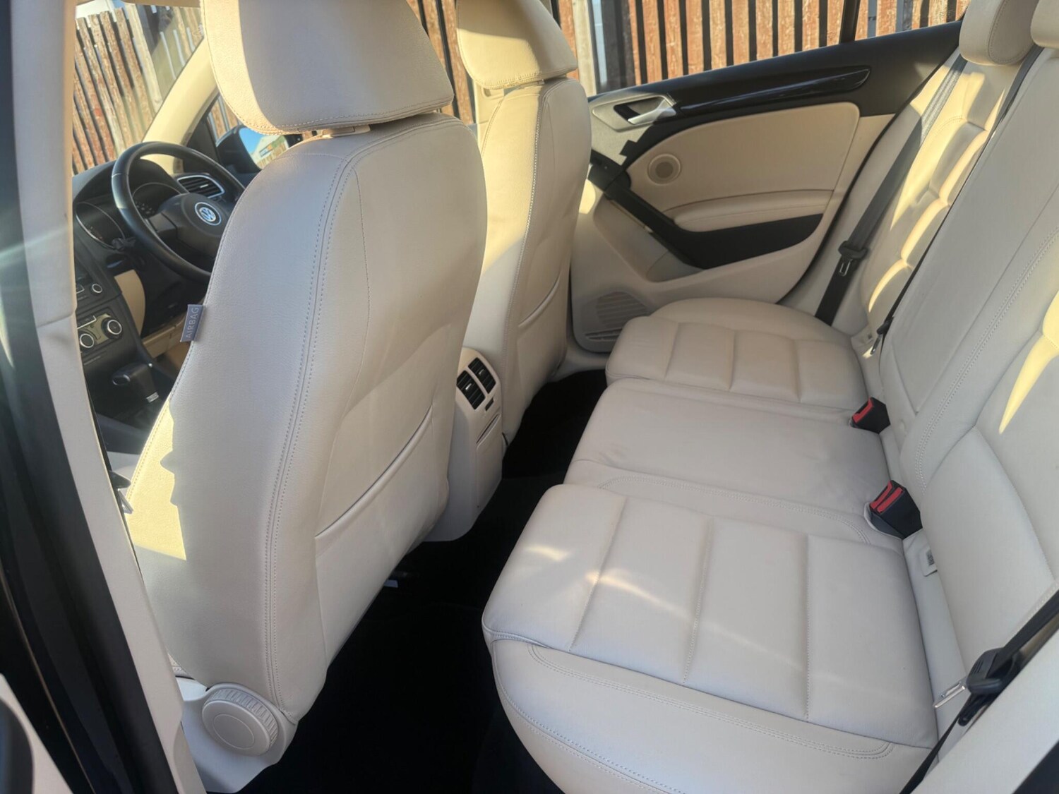 Used Volkswagen Golf 2009 for sale - 77718983: Photo 19