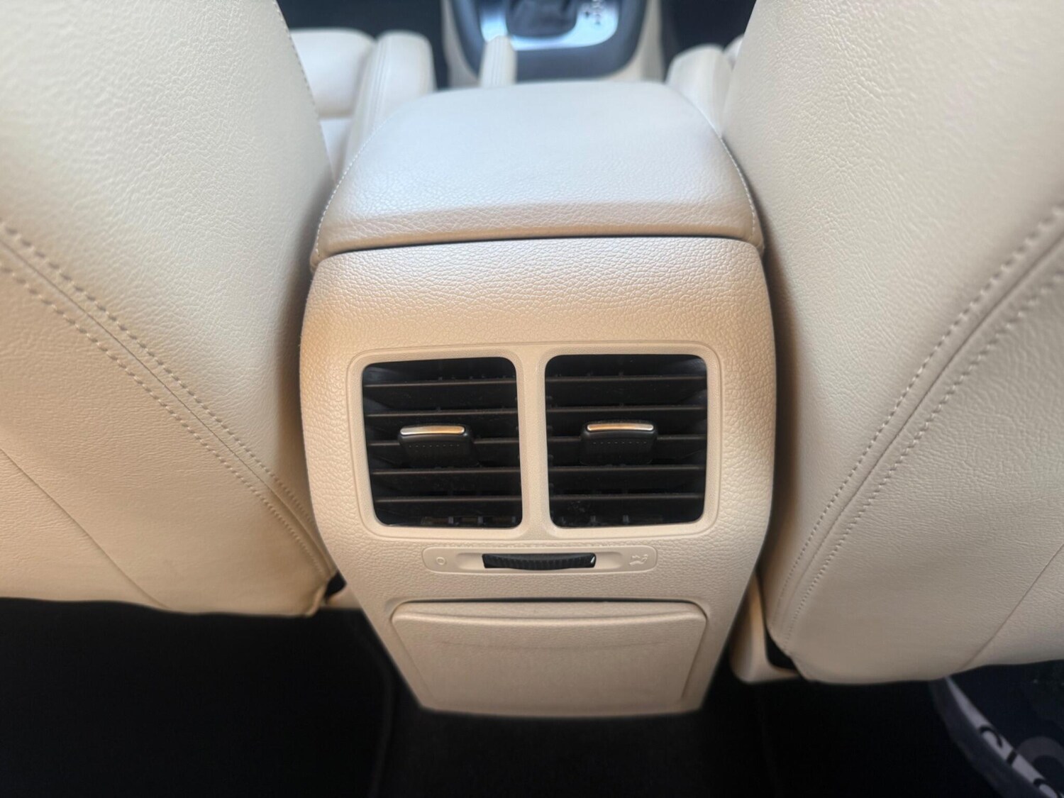 Used Volkswagen Golf 2009 for sale - 77718983: Photo 22