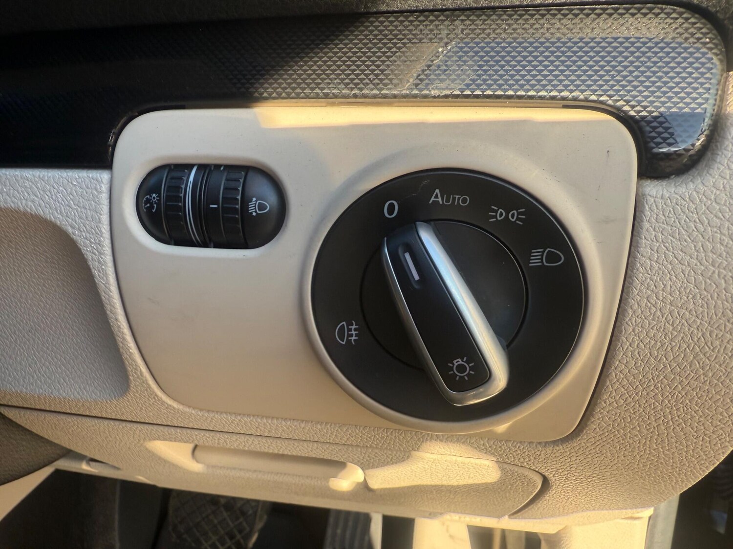 Used Volkswagen Golf 2009 for sale - 77718983: Photo 23