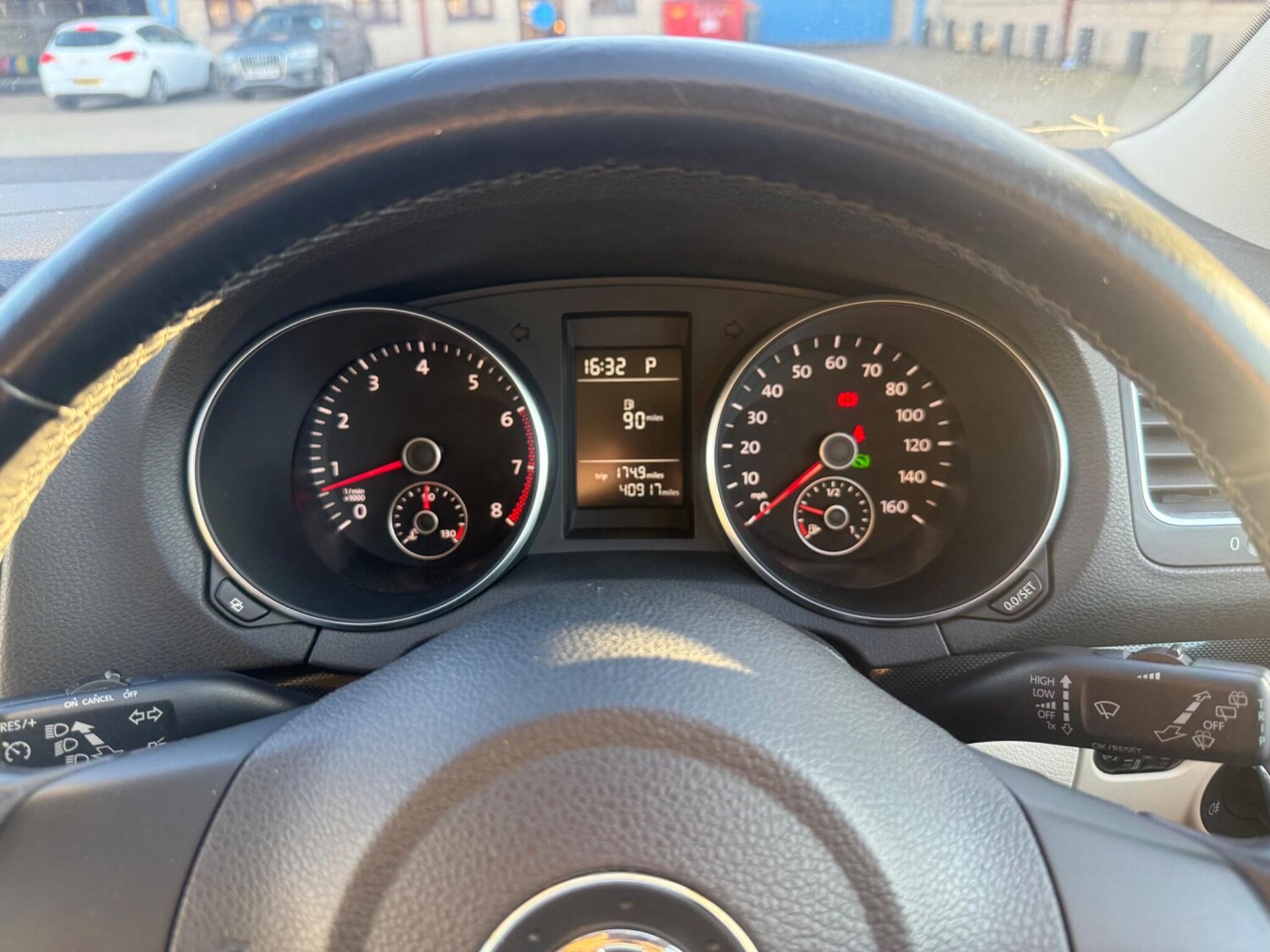 Used Volkswagen Golf 2009 for sale - 77718983: Photo 33