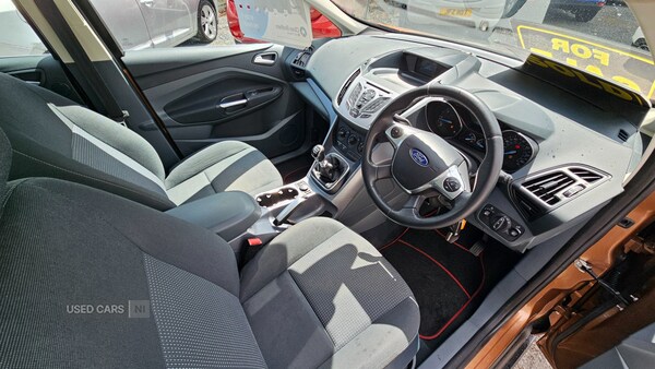 Used Ford Focus C-Max 2015 for sale - 75115842: Photo 11