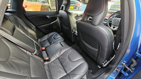 Used Volvo V40 2017 for sale - 76043600: Photo 13