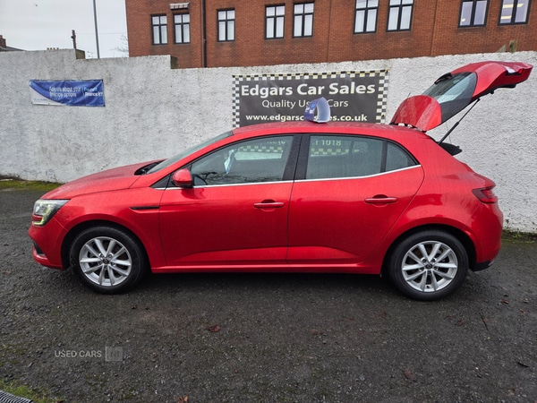 Used Renault Megane 2018 for sale - 76271286: Photo 18