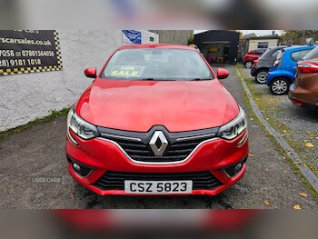 Used Renault Megane 2018 for sale - 76271286: Photo 2