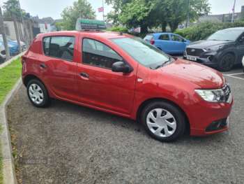 Used Dacia Sandero 2017 for sale - 74946437: Photo