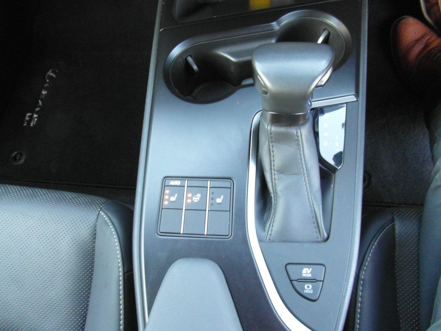 Used Lexus UX 2023 for sale - 76765320: Photo 26