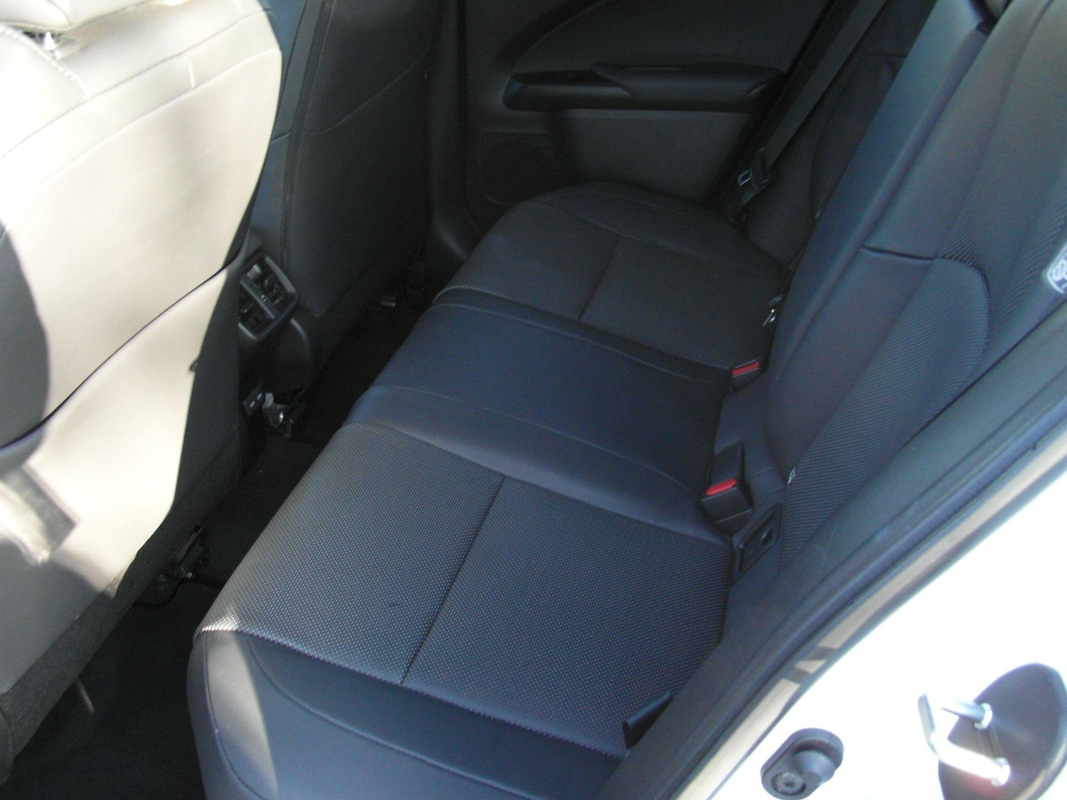 Used Lexus UX 2023 for sale - 76765320: Photo 31