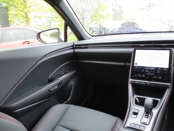 Used Lexus LBX 2025 for sale - 76337214: Photo 28