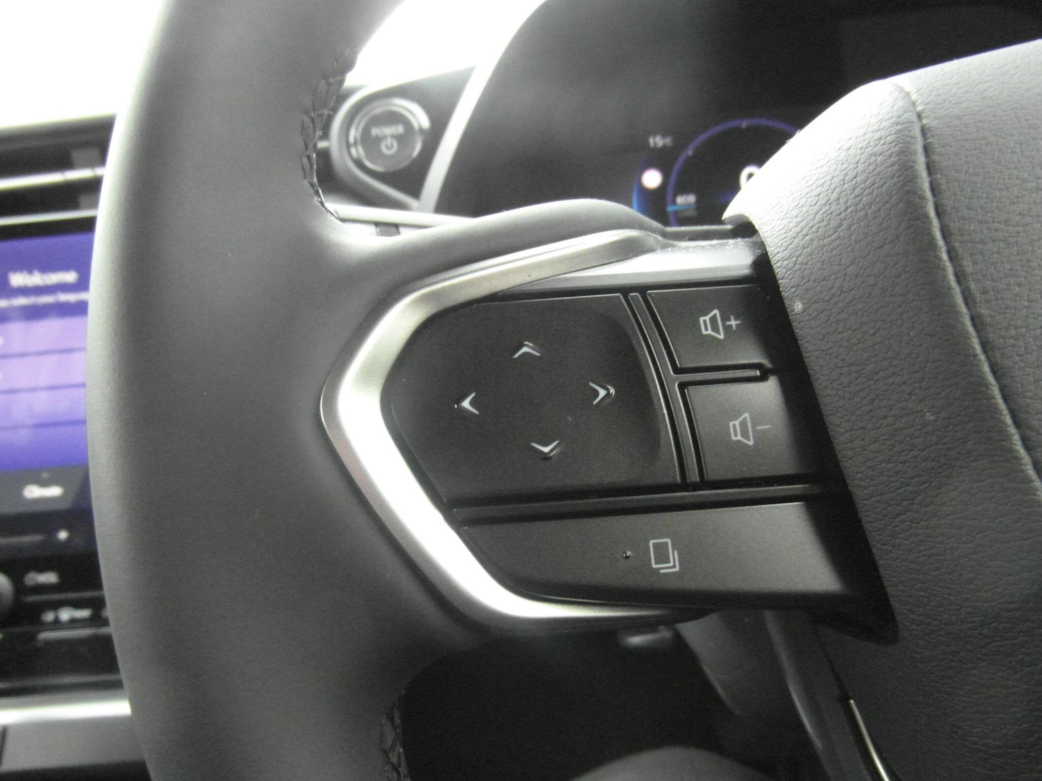 Used Lexus LBX 2025 for sale - 77957753: Photo 30