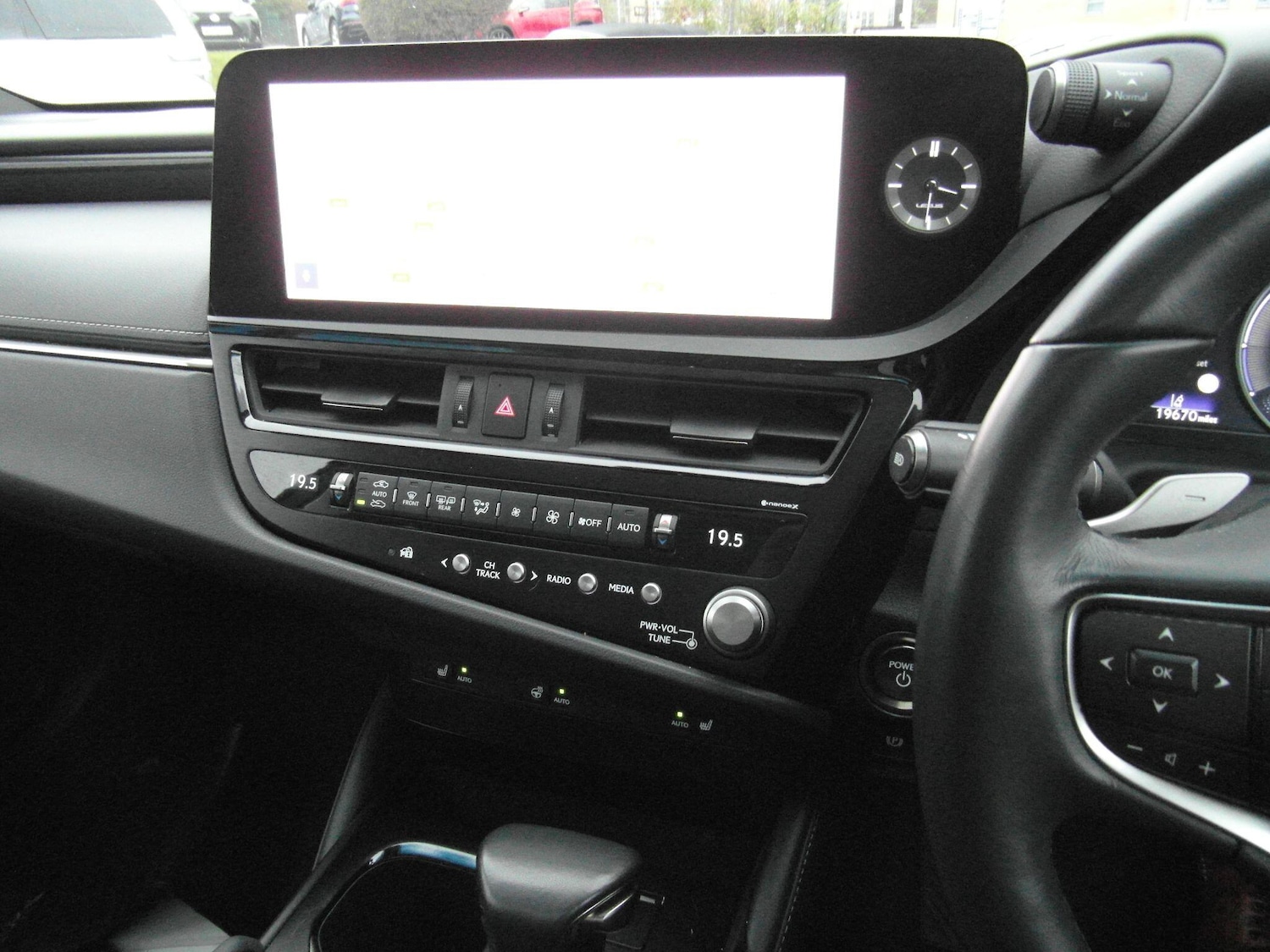 Used Lexus ES 2023 for sale - 77523801: Photo 61