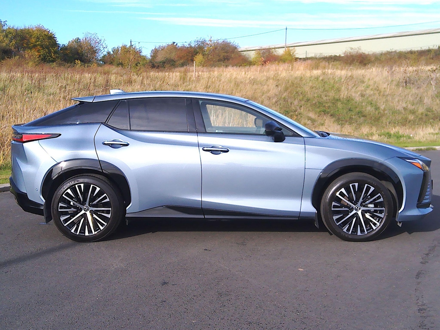 Used Lexus RZ 2025 for sale - 76251391: Photo 11