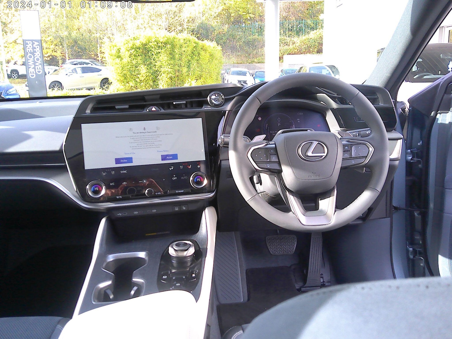 Used Lexus RZ 2025 for sale - 76251391: Photo 18