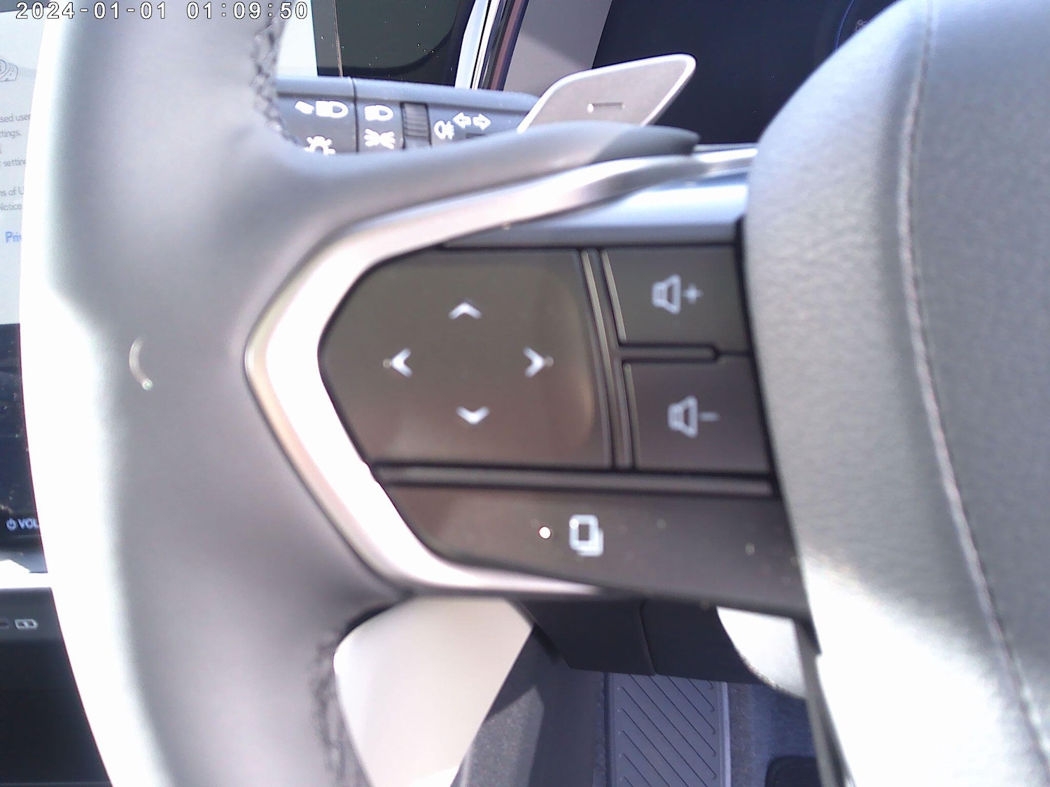 Used Lexus RZ 2025 for sale - 76251391: Photo 26