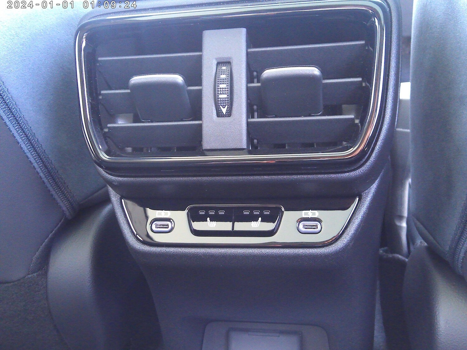 Used Lexus RZ 2025 for sale - 76251391: Photo 40